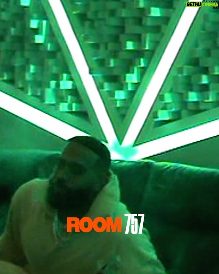 Timbaland Instagram - You heard it from @eladiocarrion ….Latin sound meets Timbaland BOUNCE! 😤😤😤 #room757