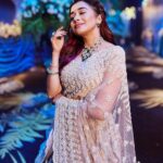 Tina Datta Instagram - In a world of princesses, she chooses to be a fairy believing in magic! ✨ . . . #instadaily #desigirl #fashion #lookbook #TinaKaStyle #tinadatta