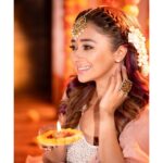 Tina Datta Instagram - The day we have all been waiting for, as every Indian across the world has their eyes laid out, let’s welcome Ram ji with an open heart ❤️ . . . #jaishreeram #rammandirayodhya #ram #sitaram
