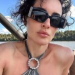 Tina Kandelaki Instagram - Утренний загар самый полезный, но не забывайте о SPF. А как ваше утро понедельника?😉