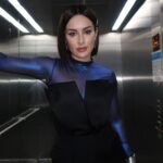 Tina Kandelaki Instagram - Новая #битвалуков ! Снова показываю вам модные спойлеры со съемок «Умнее всех». Выбирайте лучший 🔥