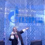 Tina Kandelaki Instagram - В воскресенье на «Шоу Воли» @pavelvolyaofficial дебютировала новая рубрика с Кариной Мурашкиной @lovemurmur И вы думаете где? – Прямо на ПМЭФ-2023! Поэтому вопрос девочкам: во что инвестируем? В нефть, в газ или в себя? Пишите в комментариях: 🔥 - если в нефть; ❤️‍🔥 - если в газ; ❤️ - если в себя.