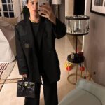 Tina Kandelaki Instagram - Время выбирать победителя #БитвыЛуков! На работе сейчас горячий сезон: что ни день, то съемки, встречи, запуски и премьеры. Но я всё равно стараюсь успеть зафиксировать образы, потому что мне ценно ваше мнение. Выбирайте любимый образ и пишите в комментариях: 1, 2, 3 или 4?
