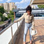 Tina Kandelaki Instagram - Жаркая неделя — не повод перестать наряжаться и отказаться от #БитвыЛуков 🔥 Выбирайте лучший образ и голосуйте в комментариях!