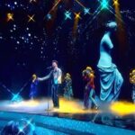 Tina Kandelaki Instagram - Свой десятитысячный пост посвящаю успеху нашего нового шоу на ТНТ — наша «КОНФЕТКА» рвет эфир уже вторую неделю подряд! Я хочу узнать ваше мнение, кто же сделал конфетку в этот раз: @anatoliytsoy_official , @alexchumakoff , @sezhukov , @panaiotov или @alsou_a ?