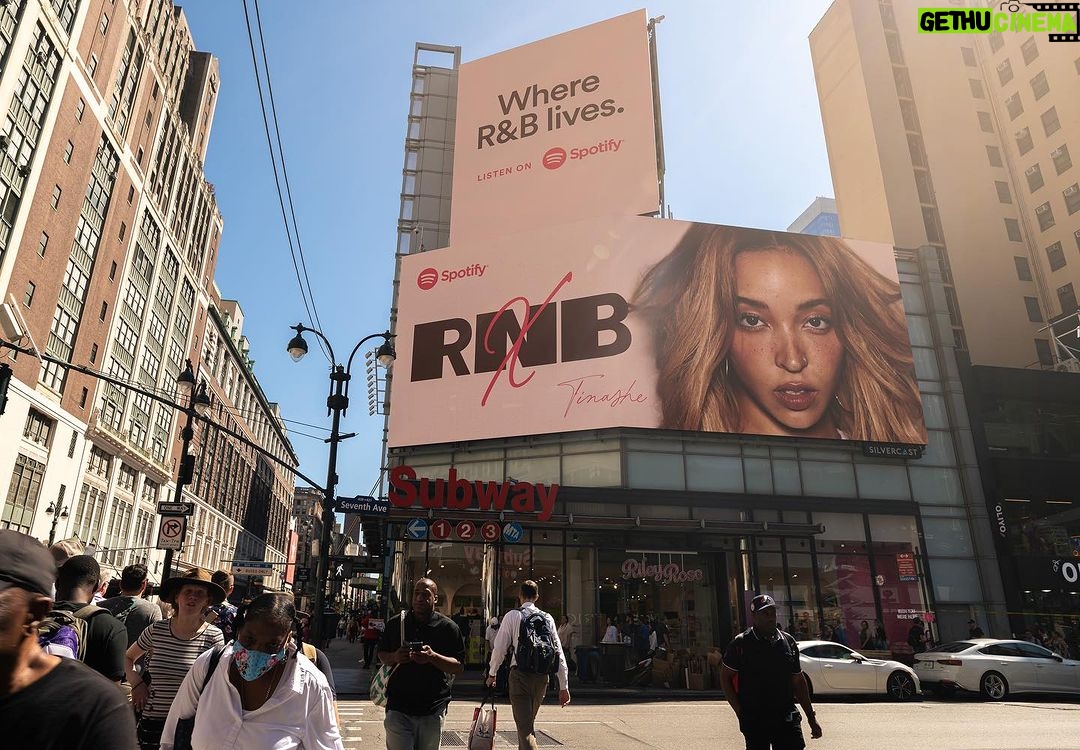 Tinashe Instagram - Good morning NYC !! 😍 thank you @spotify