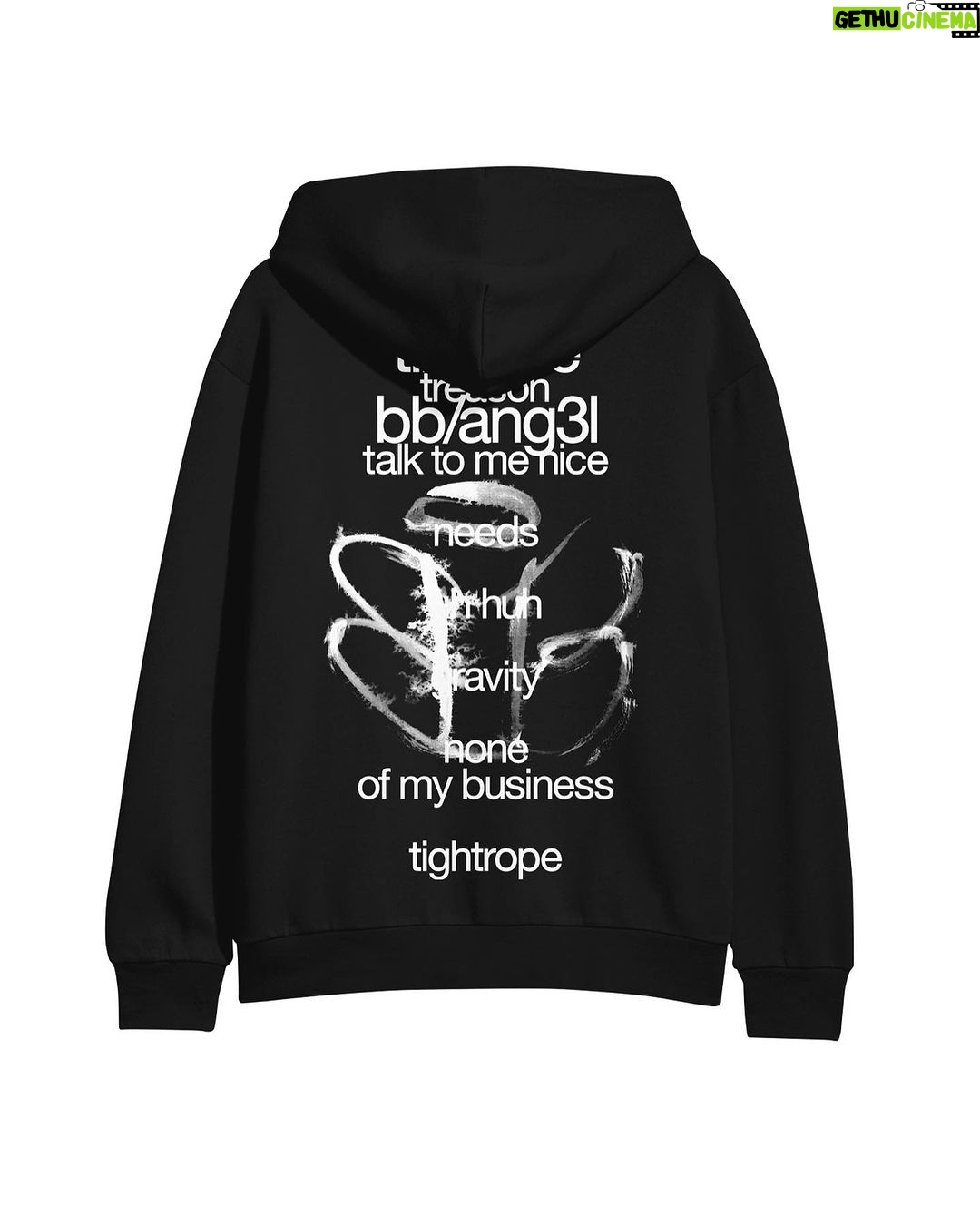 Tinashe Instagram - BLACK FRIDAY BLACK EDITION🖤🖤🖤🖤 tinashenow.com