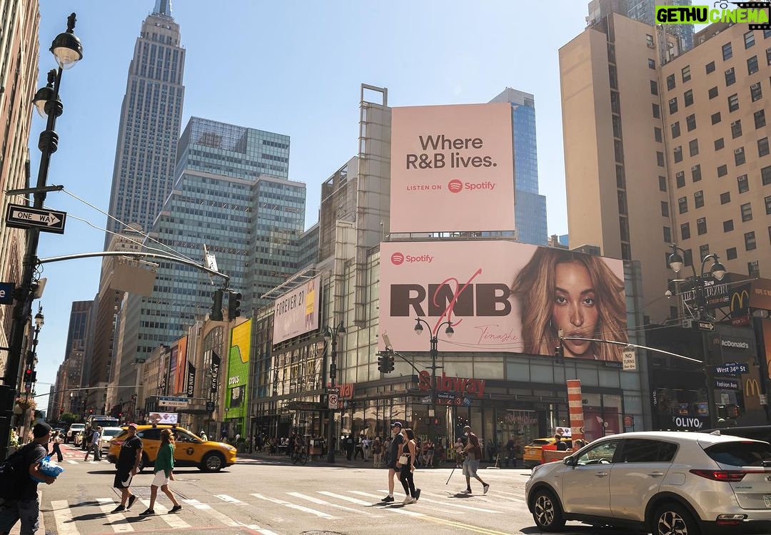 Tinashe Instagram - Good morning NYC !! 😍 thank you @spotify