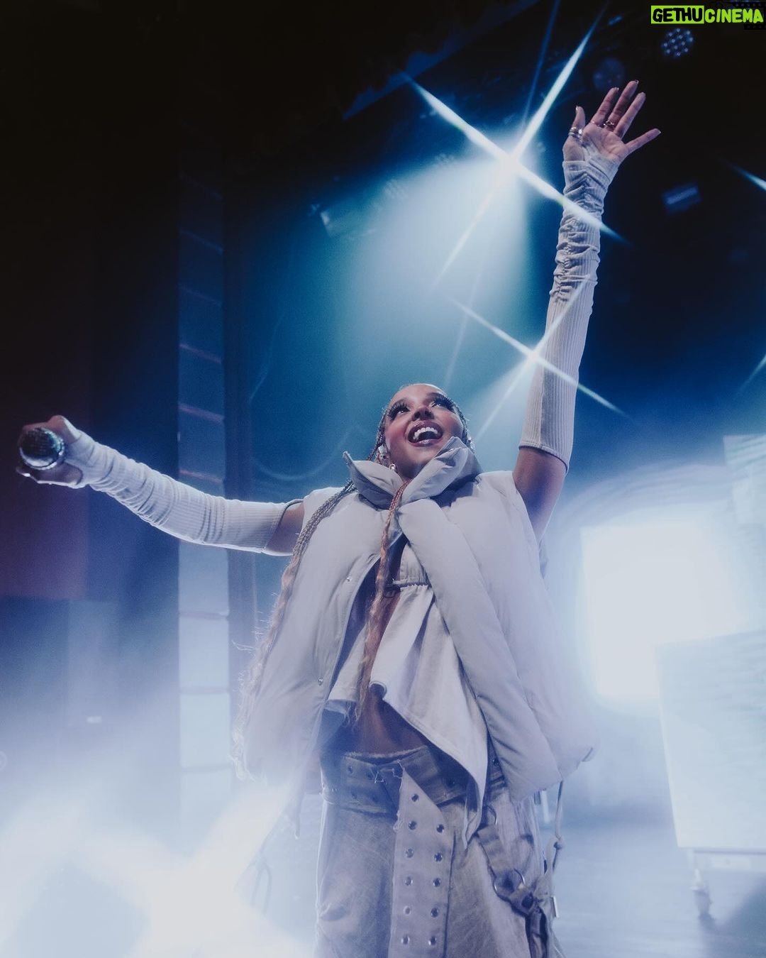 Tinashe Instagram - BB/ANG3L TOUR HITS DC AGAIN TONIGHT LFG