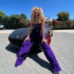 Tinashe Instagram – driving w/ no headlights