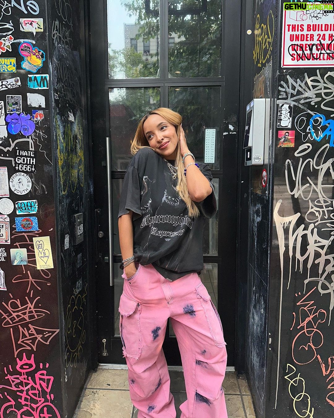 Tinashe Instagram - back in the bitty Brooklyn, New York
