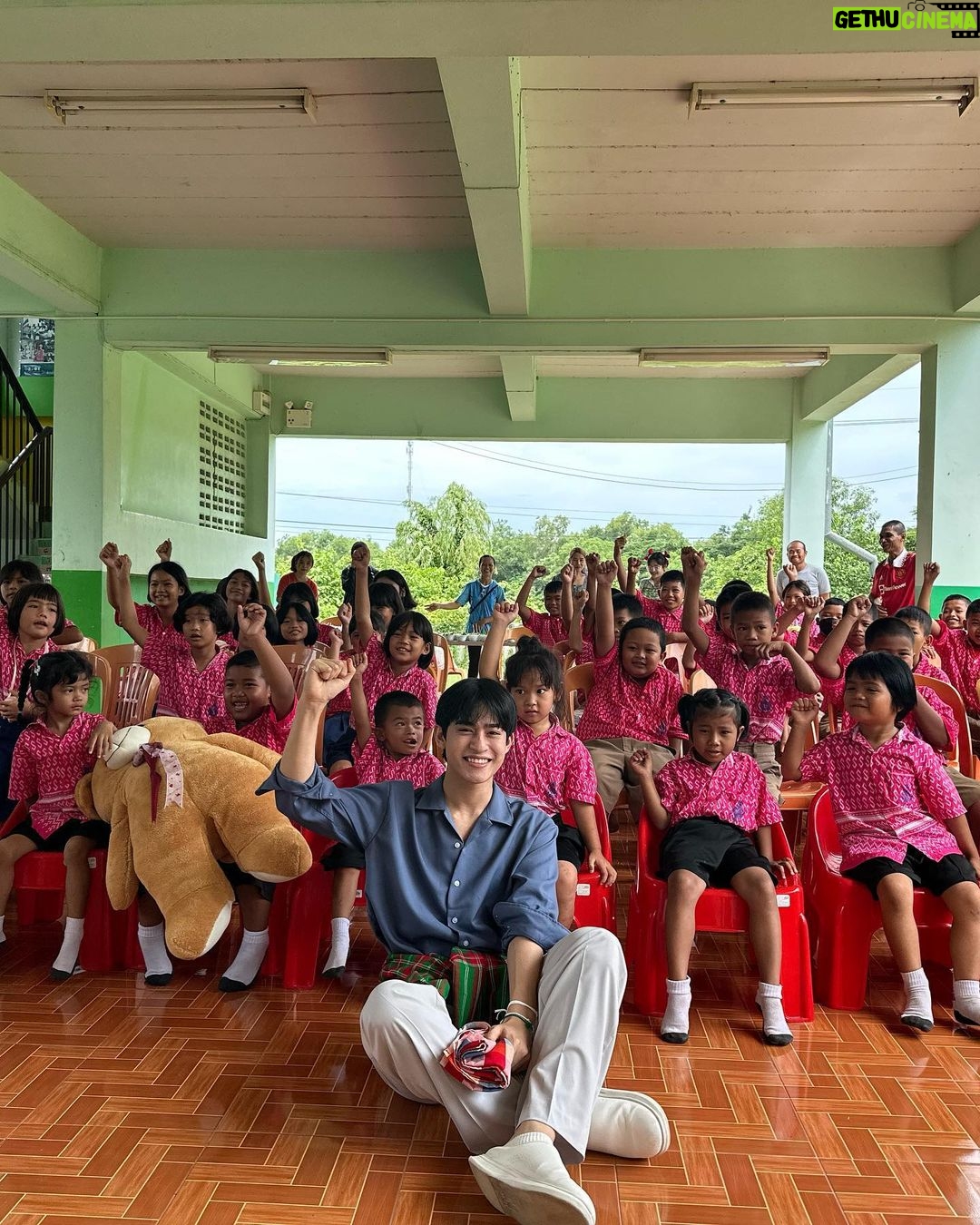 Tinnasit Isarapongporn - 268.4K Likes - We all appreciate everyone who helped make this possible. This is extremely important to us. We want to speak up for underpriviledged children so they can have the whole happiness, knowledge, and education they deserve. We are pleased. And this is only the beginning!🍀 #unit