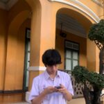 Tinnasit Isarapongporn Instagram - แอบรอคุณแม่มารับครับ