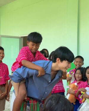 Tinnasit Isarapongporn Instagram - We all appreciate everyone who helped make this possible. This is extremely important to us. We want to speak up for underpriviledged children so they can have the whole happiness, knowledge, and education they deserve. We are pleased.  And this is only the beginning!🍀 #unit