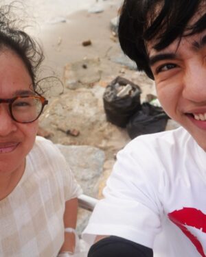 Tinnasit Isarapongporn Instagram - Family~