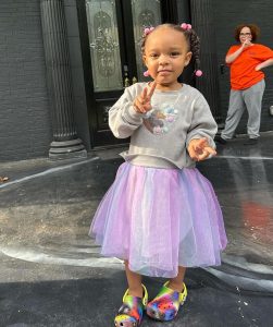 Tiny Harris Instagram - Happy birthday to my GBaby #HunterZoelle #BigHuncho my Sag baby! She is definitely the life of the party already!! We so thankful to have u Princess #GBabyARealGirlyGirl She didn't get that from her mama. She was always a chill lil Thug🤪 Love my baby 4L 💕🤞🏼 oh her Honey did that hair in second slide🙌
