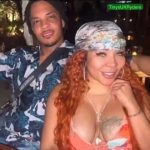 Tiny Harris Instagram - Happy 13th anniversary to My Lover, my best friend, my husband @tip!!! Who woulda thought we’d still be here stronger than ever, in love like we were 22yrs ago!! Thx to my favorite fam page straight frm London 4 🎥 @tinysukryders cause they hold me down & they know I’m too lazy 🤪 #ItOurAnniversary #MrNMrsH #13downNCounting #LoveStoryForTheBooks