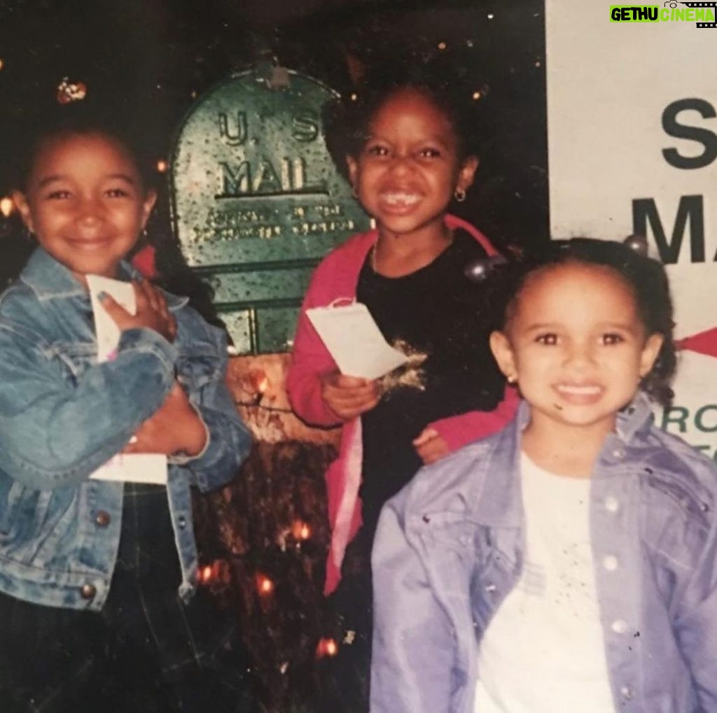 Tiny Harris Instagram - I love this so damn much!! In honor of @bahjarodriguez birthday today it’s only right!! These 3 have always been mine! My babies!! 3 the hard way @bahjarodriguez @zonniquejailee @itsreginaecarter @andimlourdes Happy birthday Bae…love u so much!! 🙏🏽🥰💖🩵🤍