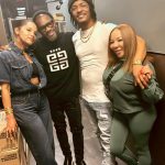Tiny Harris Instagram - You know it's a great Blessed night when u link up with The Legendary @kirkfranklin & his beautiful Queen @iamtammyfranklin along with My Love, My King @tip #HahaMafiaShow #Comedy #KirkFranklin #MrsFranklin #MrH 🙏🙌ᥫ᭡