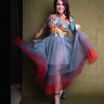 Tisca Chopra Instagram – Felt a little whimsical last evening for @lifestyleasiaindia X @jumeirahgroup @rahulgangs_ 

In @jajaabor2017 @almostgods and @giuseppezanotti .. 

📸 @palashsverma 
Hair #kajal

#everydayslay