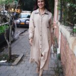 Tisca Chopra Instagram – Walking around the Kala Ghoda and Colaba area reminded me of days spent shooting a million ads as a model and most work was in ‘town’ .. 
It’s still as lovely and charming .. 
Have you spent time exploring your own city? Sometimes we don’t value what we have, don’t you think?

📸 @chiliverishiva 
Wearing 
@shahinmannan 
@alexanderwangny 
@fendi 

#everydayslay