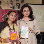 Tisca Chopra Instagram – At the @kitabkhanabooks for @kgafest yesterday with @yaminidandshah talking about #whatsupwithme now available at online and at bookstores – link in bio also! 
@westland_books @red_pandaindia @bhargava_vidhi .. Kitab Khana