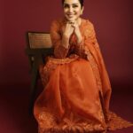 Tisca Chopra Instagram – First saree of 2024 needed a post .. 

@toraniofficial 
@anmoljewellers 
@gianvitorossi 

📸 @yash_vb 
Makeup @makeupbymahi.k 
Hair @kromakaysalon 
Style assitant @ziniya_dhrolia 

#everydayslay Mumbai