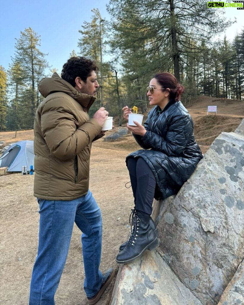 Tisca Chopra Instagram - Find a person you enjoy Maggi with .. And chatting with.. This man - my co writer, fellow adventurer, late night playlist maker, maker of the best scramble eggs when in need of TLC, uplifter of my spirit, mad laughter maker is also my best friend and husband .. he is easy on the eye and good for my soul .. Yep, I got lucky @flywrite26 ♥️ #everydayslay Theog