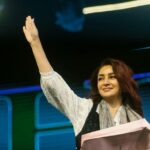Tisca Chopra Instagram - 125 years of THE best college in the world @hinducollege_125 .. waves of nostalgia hit me as I walked the hallowed halls and corridors of the the institution that shaped me so wholly .. And the joy of meeting the principal and faculty who are no doubt carrying on the tradition of rebellious questioning, taking no answers as the final ones but seeking till one finds one’s own truths and always looking at the world as place for exploring the new .. Always a joy to hang with @roshan1970 @imtiazaliofficial and take fake selfies So lovely to meet @krantiprrakashjha @rajeshkumar.official @shivpanditt @ash4sak .. Sadly missed @rekha_bhardwaj and @vishalrbhardwaj in concert, something I will regret for a long time .. Ans finally a huge shoutout to my darling @vimiksingh who despite high fever was my cheerleader last evening .. #everydayslay