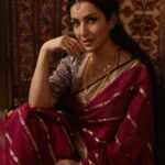 Tisca Chopra Instagram - Queen vibes .. Wearing @labelsouravdas @kavyapotluriofficial Carpet @obeetee 📸 @shannonmikhaillobo Concept @theitembomb