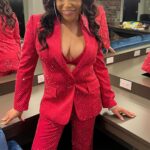 Tisha Campbell Instagram - No place like home! Thanks to @nadinemerabi for keeping me suited and booted! Hair: @hairbysadiku tailored by: @thekevinmayes