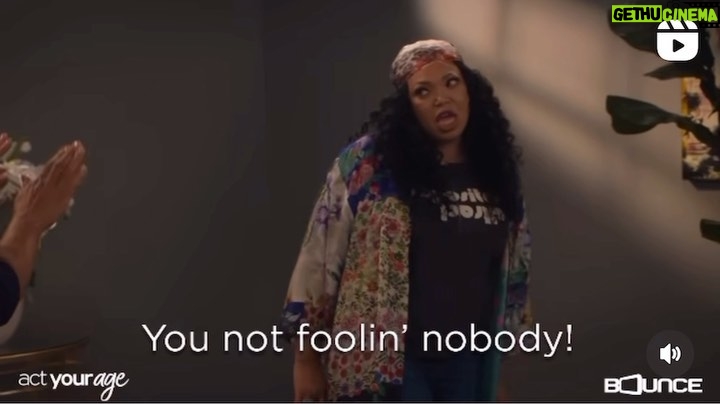 Tisha Campbell Instagram - 😂😂😂 When someone tries to gaslight you… or you can ignore the hell out of them and just watch #actyourage every SAT at 8pm on @bouncetv To find bounce check your local listings or go to bouncetv.com/findus for a good damn time!