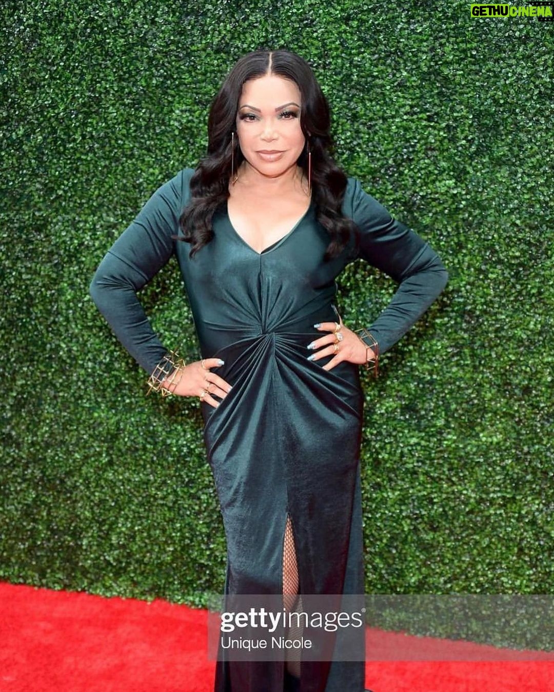 Tisha Campbell Instagram - What a night…watching @dianaross at @realbyronallen ‘a annual Oscar gala benefitting #childrenshospitalla