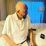 Tisha Campbell Instagram - Visiting my dad whose health has been challenged but seeing my mom, all 7 siblings and my whole family gave him a spiritual boost. That smile of his is in my heart #lovethemwhiletheyrehere