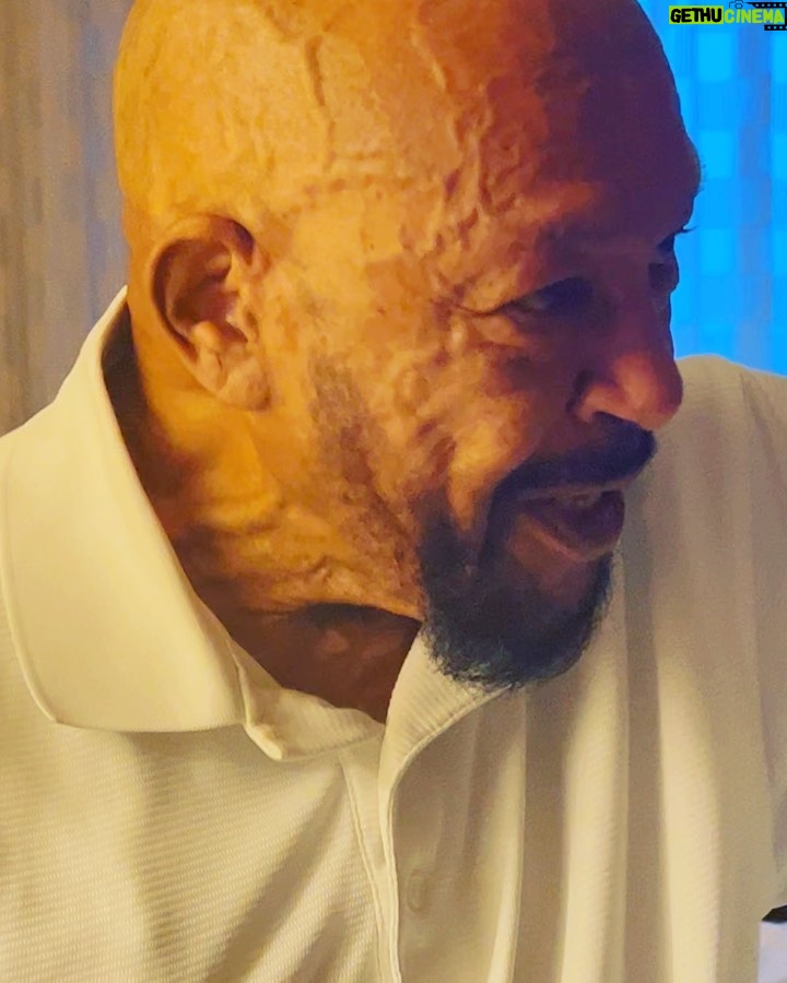 Tisha Campbell - 31K Likes - Visiting my dad whose health has been challenged but seeing my mom, all 7 siblings and my whole family gave him a spiritual boost. That smile of his is in my heart #lovethemwhiletheyrehere