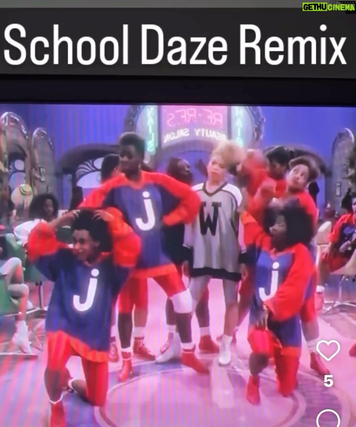Tisha Campbell Instagram - Melanin THICK! S/O to @officialspikelee @otissallid our choreographer and to all the beautiful ladies dancing and singin’ their asses off! #blackgirlmagic fo’ real #musicals #theeighties thank you @cloudnhyne for this video you posted