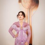 Tissa Biani Azzahra Instagram - Festival Film Indonesia 2023. senang sekali bisa membacakan salah satu nominasi bersama ka @adipati ! Selamat untuk para pemenang 👍🏻⭐️ make up @ms_lifa hair do @firdajeanhair styled @imewmew wardrobe @fadlan_indonesia accessories @tuloladesigns photo by @rezaeza @armanfebryan @snap.nuel Ciputra Artpreneur