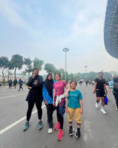 Tissa Biani Azzahra Instagram - Mengawali pagi hari. Selamat hari minggu 🏃‍♀️🩷 Gelora Bung Karno (GBK)