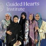 Tissa Biani Azzahra Instagram - Alhamdulillah Masya Allah, thank u Allah you have given me a chance to meet Ustadzah Dunia Shuaib in person. she has inspired us so much to always be strong and grateful 🩷 special thanks to ustadzah @okisetianadewi for helping me and tante @mulanjameela1 to take a photo with Ustadzah Dunia. 😂🙏🏻 May Allah bless us