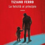 Tiziano Ferro Instagram - Esce l’1 novembre l’audiolibro di La felicità al principio, il primo romanzo scritto da Tiziano Ferro. Sarà Ferro ad accompagnare, con la sua voce unica e straordinaria, il lettore alla scoperta della storia di Angelo Galassi, un uomo sempre alla ricerca della felicità, quella “felicità come principio”, spirito guida che ci fa sentire bene, prima di tutto con noi stessi. L’audiolibro di La felicità al principio sarà disponibile su tutte le piattaforme di distribuzione: Audible, Storytel, Kobo, BookBeat, MLOL, iTunes, Huawei e Google.
