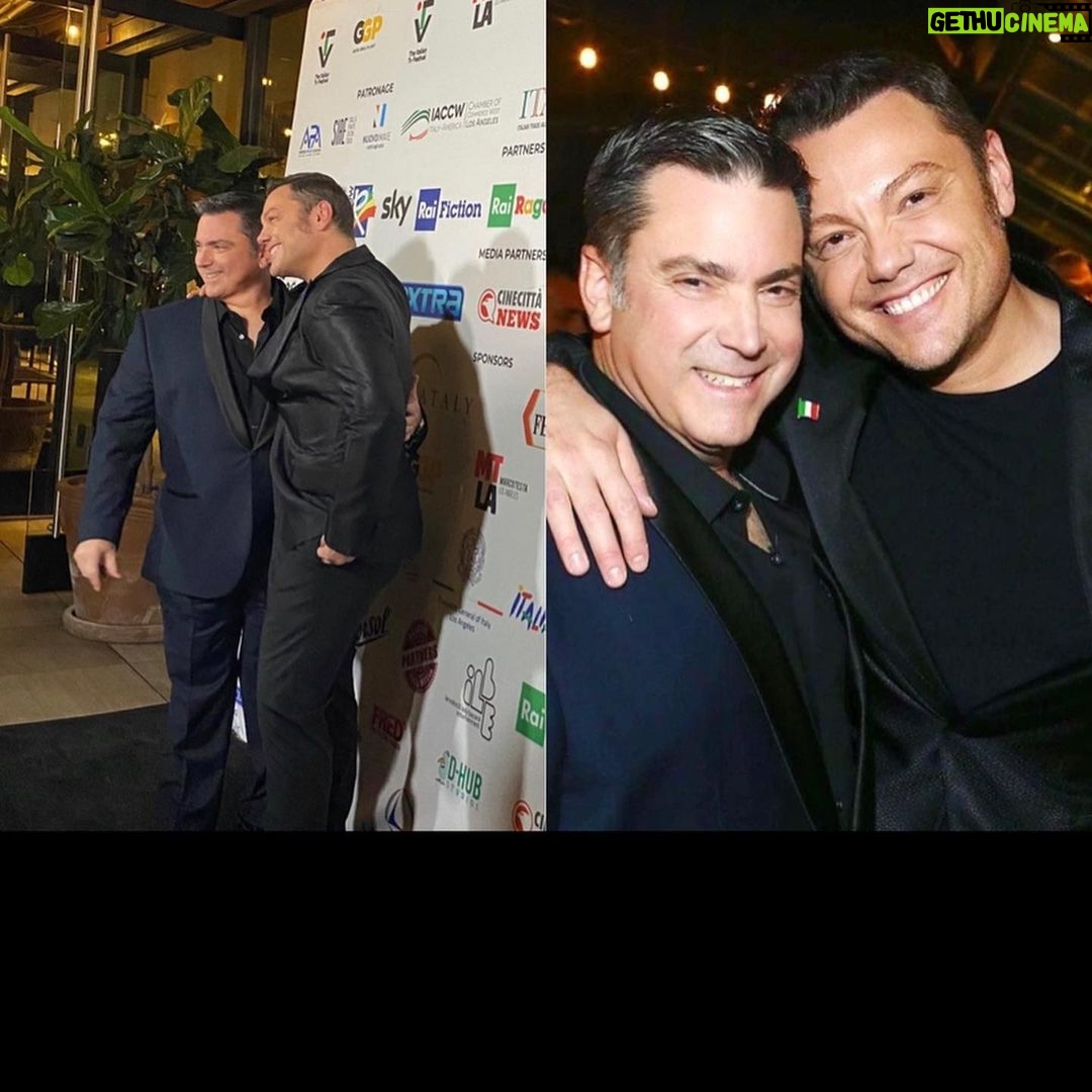 Tiziano Ferro - 102K Likes - Io vorrei saperlo raccontare cosa vuol dire portarsi dentro il sangue del proprio paese e sentirsi abbracciato da chi sostiene il tricolore come te.
Vorrei saperlo raccontare ma non posso.
Ma sono grato e felice .
Perché io non sono nessuno - l’ho dichiarato diverse volte - ma conosco l’amore. E quello è tutto.
Felice di rappresentare le creazioni italiane e ricevere un premio per il mio amato documentario “Ferro”.
🇮🇹🇮🇹
ʜᴀᴘᴘʏ ᴛᴏ ʙᴇ ᴛʜᴇʀᴇ, ʀᴇᴘʀᴇsᴇɴᴛ ᴍʏ ғʟᴀɢ ᴀɴᴅ ʀᴇᴄɪᴇᴠᴇ ᴀɴ ᴀᴡᴀʀᴅ ғᴏʀ ᴍʏ ʙᴇʟᴏᴠᴇᴅ ᴅᴏᴄᴜᴍᴇɴᴛᴀʀʏ "ғᴇʀʀᴏ" ᴏɴ @amazonprimevideo
🇮🇹🇮🇹
Tan feliz de hacer parte de este festival, representar Italia y recibir un premio para mi documental “Ferro” en @primevideoes @primevideomx
@ItalyinLA
@Italiait
@iaccw_la
@iiclosangeles
@tommaso_boddi_entertainment
@valMartelli @ittvfestival @primevideoit
@ittvfestival
@armandotestaspa
@italyinla
@italiait
@iiclosangeles
@itatradeagency
@valmartelli
@criscogni
@eataly
@iaccw_la
@anfisaletyago
@iamwalidazami
@dolabunny