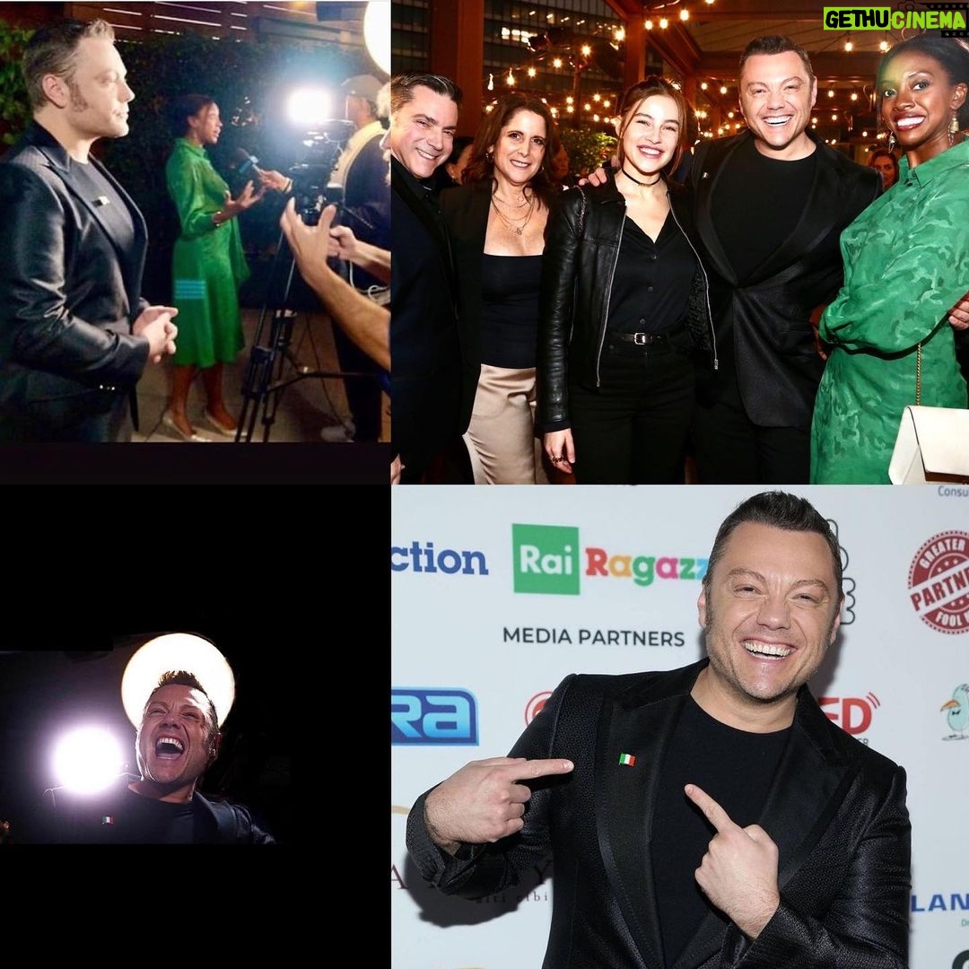 Tiziano Ferro - 102K Likes - Io vorrei saperlo raccontare cosa vuol dire portarsi dentro il sangue del proprio paese e sentirsi abbracciato da chi sostiene il tricolore come te.
Vorrei saperlo raccontare ma non posso.
Ma sono grato e felice .
Perché io non sono nessuno - l’ho dichiarato diverse volte - ma conosco l’amore. E quello è tutto.
Felice di rappresentare le creazioni italiane e ricevere un premio per il mio amato documentario “Ferro”.
🇮🇹🇮🇹
ʜᴀᴘᴘʏ ᴛᴏ ʙᴇ ᴛʜᴇʀᴇ, ʀᴇᴘʀᴇsᴇɴᴛ ᴍʏ ғʟᴀɢ ᴀɴᴅ ʀᴇᴄɪᴇᴠᴇ ᴀɴ ᴀᴡᴀʀᴅ ғᴏʀ ᴍʏ ʙᴇʟᴏᴠᴇᴅ ᴅᴏᴄᴜᴍᴇɴᴛᴀʀʏ "ғᴇʀʀᴏ" ᴏɴ @amazonprimevideo
🇮🇹🇮🇹
Tan feliz de hacer parte de este festival, representar Italia y recibir un premio para mi documental “Ferro” en @primevideoes @primevideomx
@ItalyinLA
@Italiait
@iaccw_la
@iiclosangeles
@tommaso_boddi_entertainment
@valMartelli @ittvfestival @primevideoit
@ittvfestival
@armandotestaspa
@italyinla
@italiait
@iiclosangeles
@itatradeagency
@valmartelli
@criscogni
@eataly
@iaccw_la
@anfisaletyago
@iamwalidazami
@dolabunny