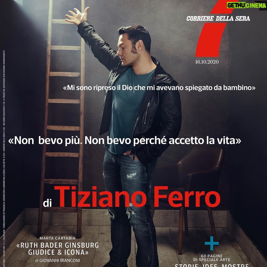 Tiziano Ferro Instagram - “L’alcolismo ti guarda appassire in solitudine, mentre sorridi di fronte a tutti. Forse piangevo perché mi toglievo la vita ogni giorno. Forse era il dolore nel morire una, due, trecento volte. Potevo pensare quello che volevo, ma quello strazio, quel tormento non generavano niente, era solo disastro. Ed è stato quando l’ho capito che è nata la mia voglia di risalire, da lì o da una delle altre decine di volte simili a quella”. Una vita insieme.Senza filtri. Il mio articolo domani su @7corriere 𝐅𝐄𝐑𝐑𝐎. Il documentario, dal 6 novembre solo su Prime Video @primevideoit — “Alcoholism watches as you shrivel up in solitude, while you smile at everyone. Maybe I cried because I was killing myself every day. Maybe I felt the pain in dying one, two, three hundred times. I could imagine whatever I wanted, but that torture, that torment led nowhere, it was only disastrous. My desire to resurface was born from that understanding, from that moment or from the many similar ones”. A life together, with no filters. Always. 𝐅𝐄𝐑𝐑𝐎. The documentary, November 6th only on Prime Video (worldwide). 𝘈𝘳𝘵𝘪𝘤𝘭𝘦 𝘪𝘯 𝘦𝘯𝘨𝘭𝘪𝘴𝘩 ▶️𝘚𝘵𝘰𝘳𝘪𝘦𝘴 tomorrow @primevideoit — “El alcoholismo ve cómo te marchitas en soledad mientras sonríes delante de todos. Quizá lloraba porque me quitaba la vida día tras día. Quizás era el dolor de morir una, dos, trescientas veces. Podía pensar lo que quisiera, pero ese suplicio, ese tormento no generaba nada, era solo un desastre. Y fue al entenderlo cuando nació mi deseo de remontar. De salir de allí o de una de las tantas veces parecidas a esa”. Toda la vida juntos, sin filtros. Como siempre. 𝐅𝐄𝐑𝐑𝐎. El documental, desde el 6 de noviembre solo en Prime Video (en todo el mundo) Artículo en español ▶️𝘚𝘵𝘰𝘳𝘪𝘦𝘴 mañana @primevideoit #primevideo # ferro