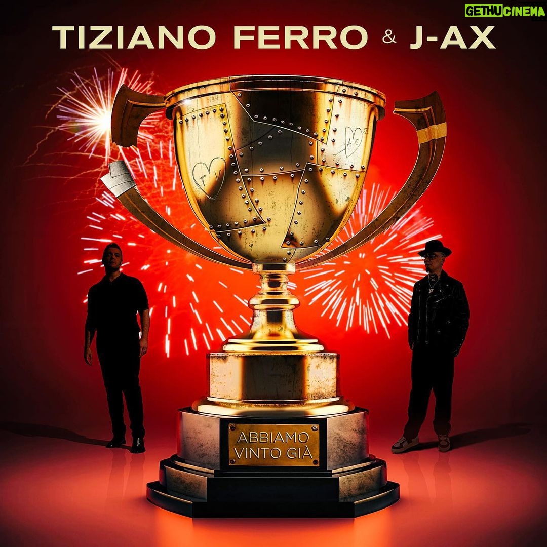 Tiziano Ferro Instagram - ABBIAMO VINTO GIÀ Il nuovo singolo inedito con J-AX in radio e digitale dall’1 Settembre È un inno alla resilienza, una canzone che rivendica il valore di chi vive a testa bassa, consapevole delle proprie fragilità, pronto a celebrare i propri difetti come fossero segni distintivi, che ci rendono unici e splendidi. Vincenti. @j.axofficial #abbiamovintogià