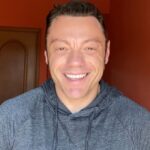 Tiziano Ferro Instagram - Non c’è niente di più confortante di una persona che ti chiede “Come stai?” e poi “Mi raccomando, la salute prima di tutto!”. Ed è ciò che avete fatto. Grazie. Tiziano There’s nothing more comforting than a friend asking, “How are you?” and reminding you “your health comes first.” And you all did exactly that. Thank you. Tiziano No hay nada que pueda dar más consuelo de una persona que te pregunte “como estas?” Y luego “La salud es lo primero!”. Y esto es lo que habéis hecho. Gracias. Tiziano