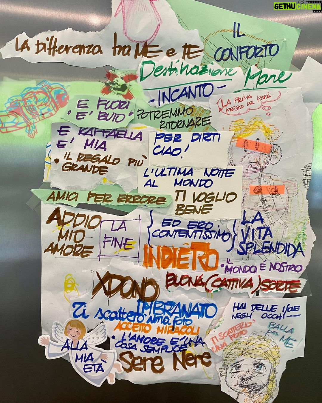 Tiziano Ferro - 101.1K Likes - La nostra storia in 30 canzoni: pronti?
#tzn23
Our history in 30 songs: ready?
#tzn23
Nuestra historia en 30 canciones: listos?
#tzn23