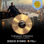 Tiziano Ferro Instagram - 𝐈𝐋 𝐌𝐎𝐍𝐃𝐎 𝐄' 𝐍𝐎𝐒𝐓𝐑𝐎 ｅ' ＯＲＯ📀 Semplicemente grazie 🙏🏼 Simply, thank you 💟 Simplemente, gracias 🙏🏼 #ilmondoènostro #discodoro #oro #goldenrecord