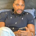 Tobi Bakre Instagram - 😌