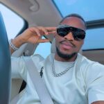 Tobi Bakre Instagram - Back to Basics! @bozjewelry got me all iceyyy. No touch me o. You fit turn ice block 🥶