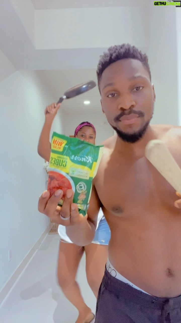 Tobi Bakre - 201.4K Likes - When you finally agree on who is cooking and who is washing dishes 😂
Guess who washed??? 😜
@knorrnigeria always coming thruuu
#eatforgood